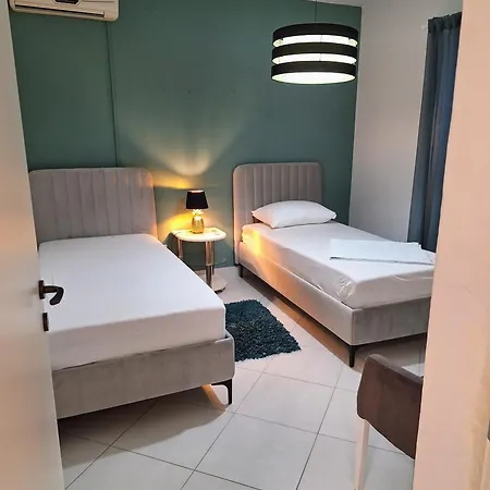 Katarina Apartment *
