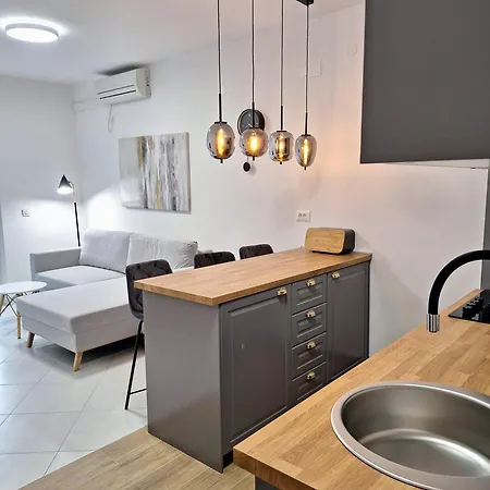 公寓 Katarina 扎博里克